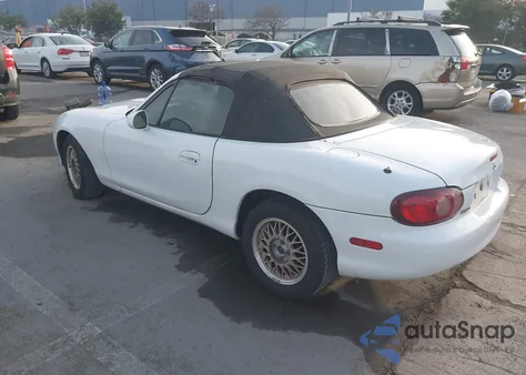 2001 Mazda Mx-5 Miata Ls/Special Edition z USA, uszkodzony, nr VIN JM1NB353510201009